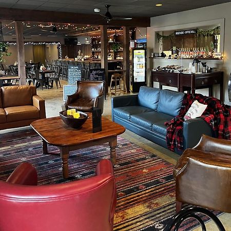 Mountain View Lodge Clifford 外观 照片